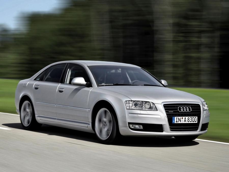  Audi A8 4.2 TDI Quattro (D3) 2008 года  (фото 16 из 17)
